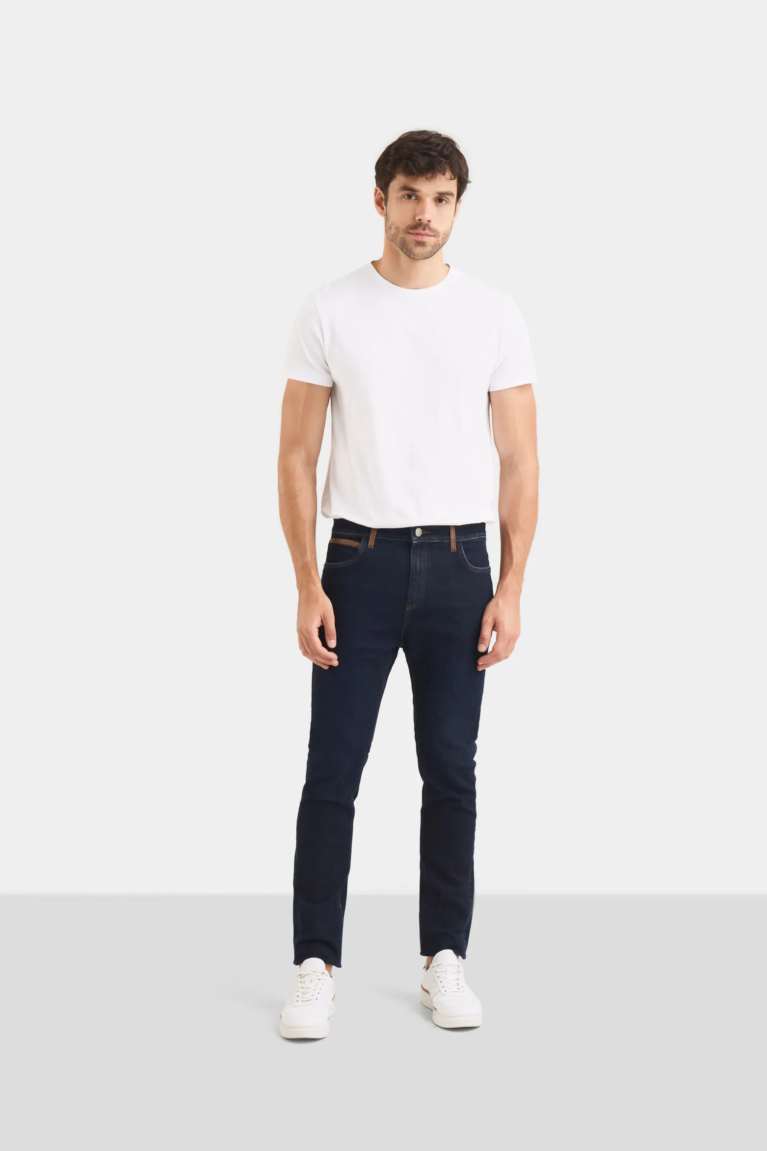 Jean hori blue denim para hombre pasadores en cuero