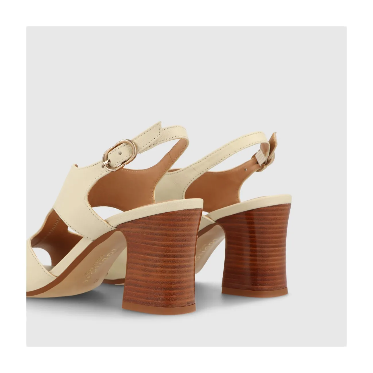 SANDALIAS BLANCAS LAN4212