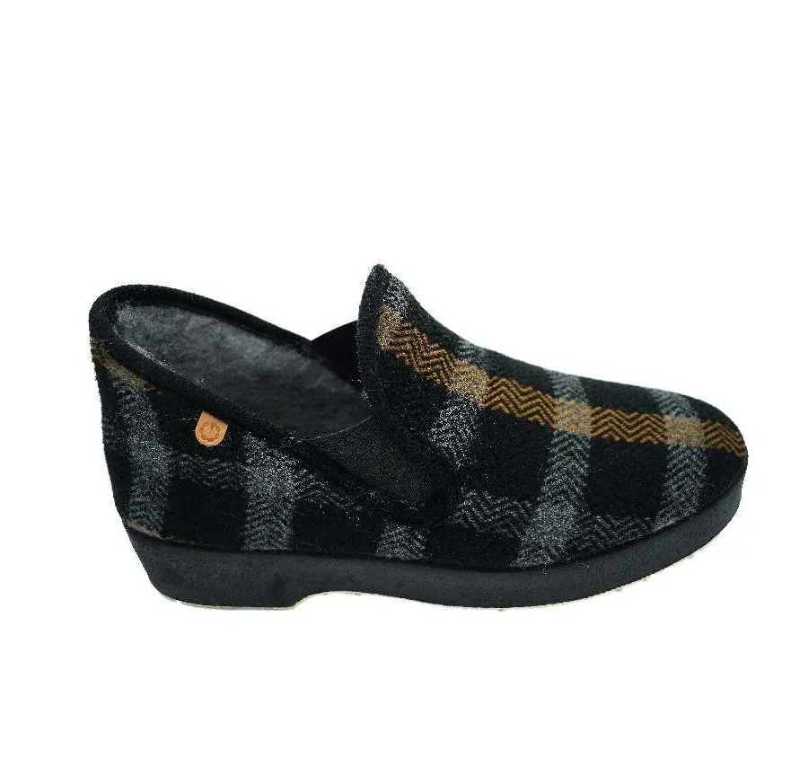 ZAPATILLA LA CADENA 86058 DE CASA PARA HOMBRE ELASTICOS PISO GRUESO GRIS 850